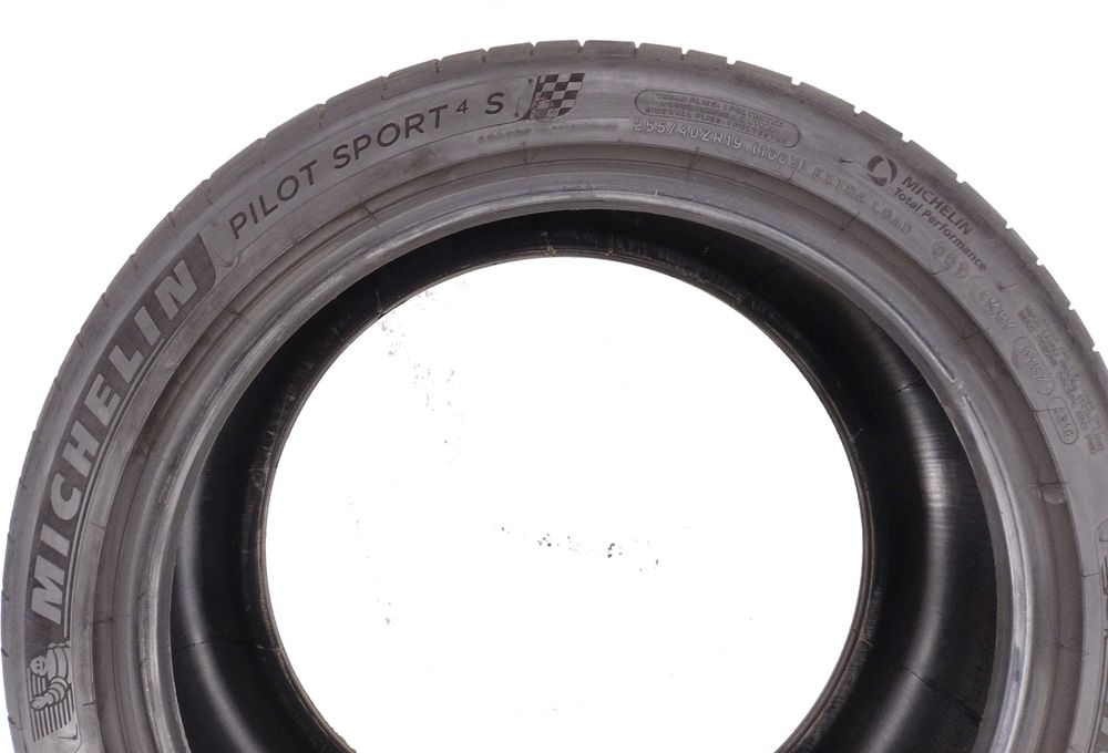 2x 255/40 R19 ZL Michelin PS4s opony letnie 7 mm / montaż kurier