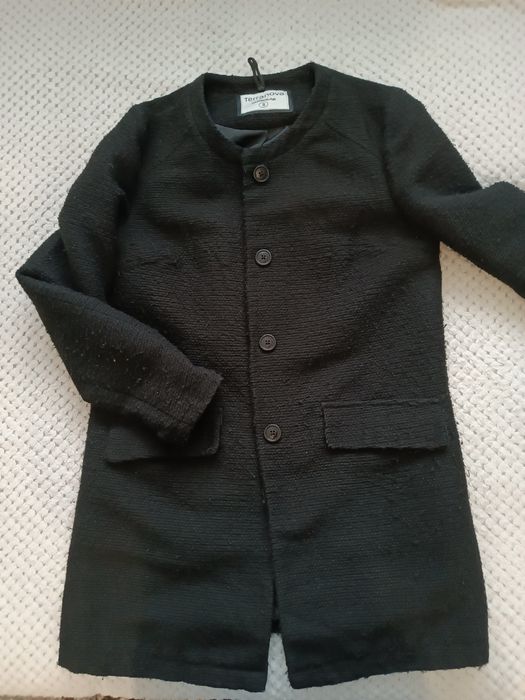 Чорне пальто terranova