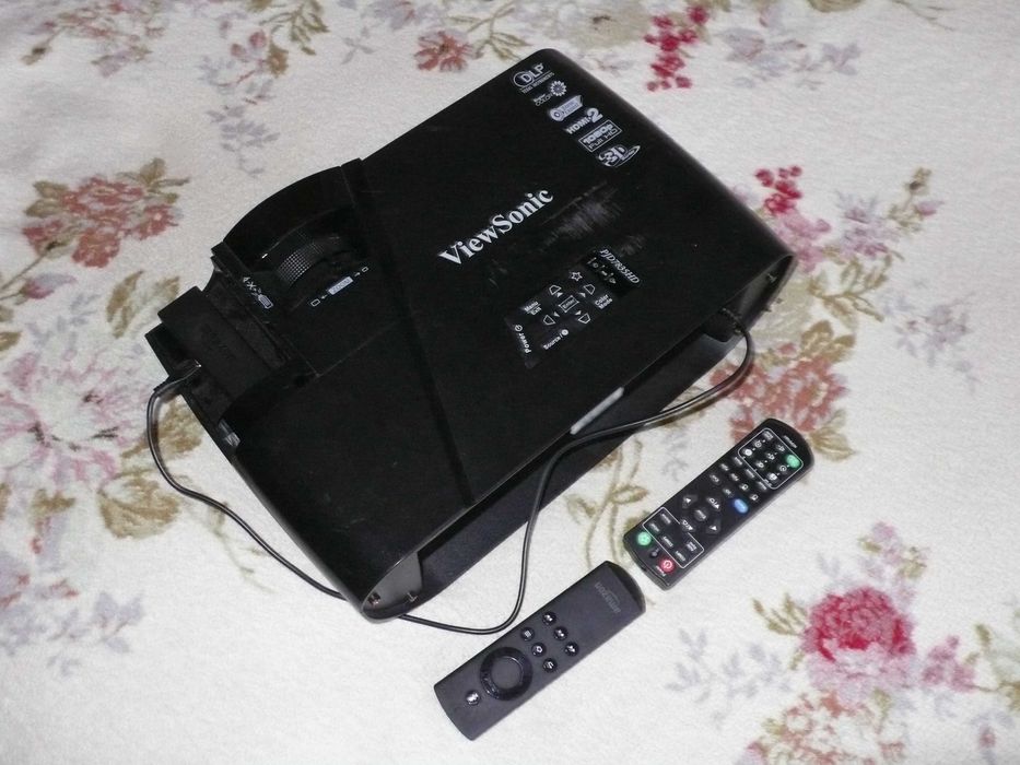 Проектор кинотеатральный Full3D FullHD Viewsonic PJD7835HD с Android