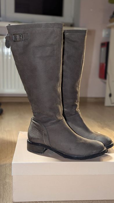 Чоботи утеплені австрійського бренду paul green,
Натуральна