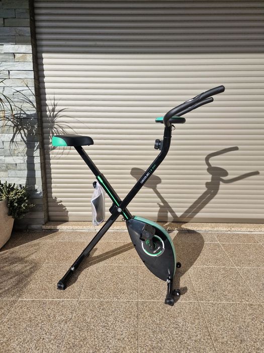 bicicleta de exercício dobrável MERACH MR-S15.