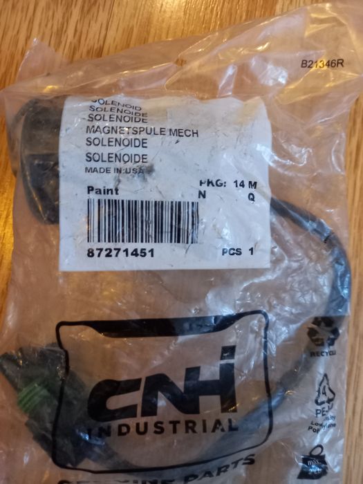 CASE соленоїд 87271451 обприскувач.