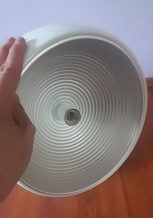 Lampa sufitowa, biała, średnica 30 cm