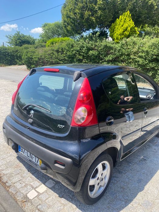 Peugeot 107 como NOVO