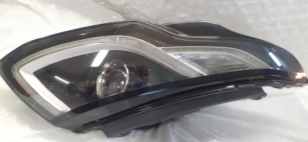 Farol Range Rover Evoque 2017