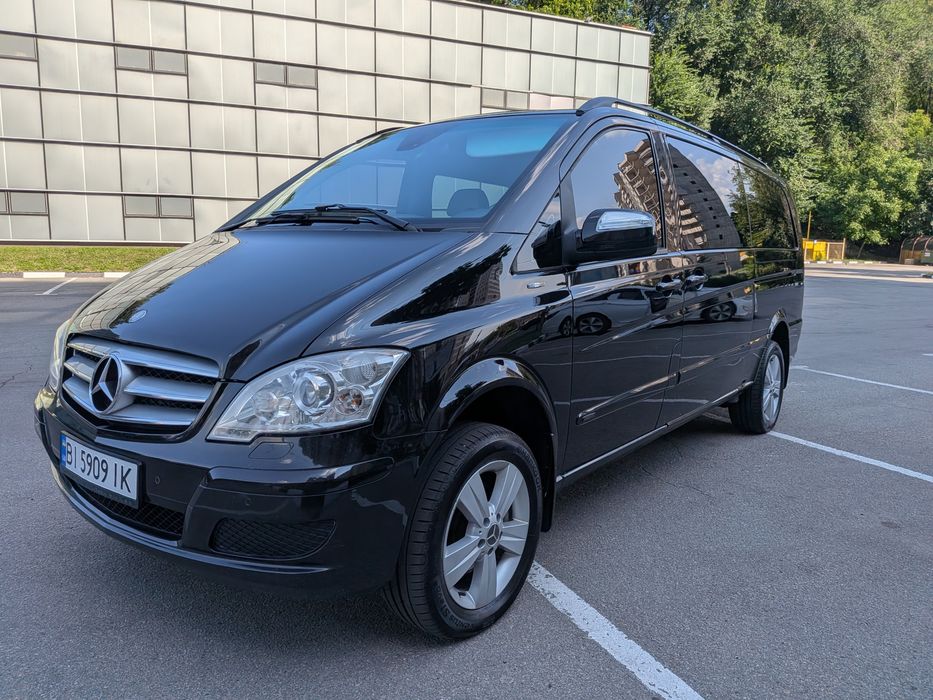 Продам Мерседес Виано 4matic 2013 г.в.