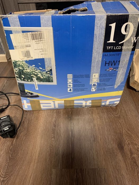 Монітор Hanns-G TFT LCD