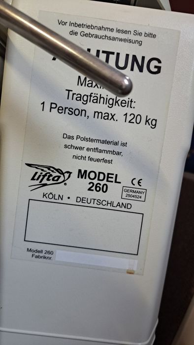 Winda schodowa dla niepełnosprawnej osoby