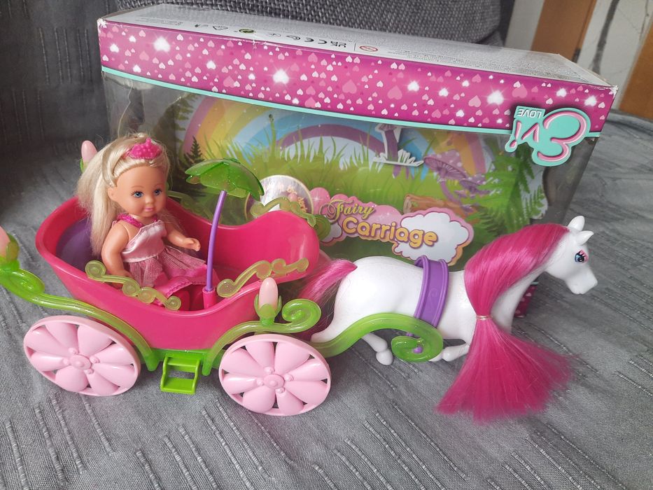 Simba lalka Evi z koniem i karocą