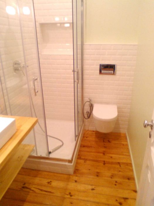 Empresa Melhoria 100 limites UNIP Ltda const, quer renovar a sua casa? Nós fazemos tudo, remodelação completa, pinturas, canalização, cozinha e wc