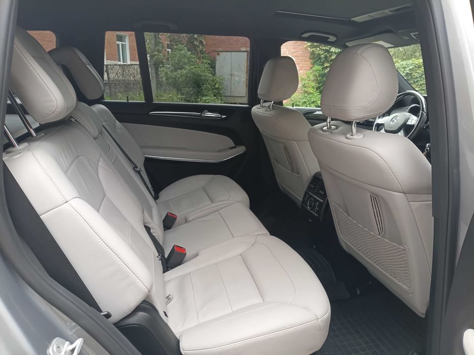 Mercedes-Benz GL450 4matic