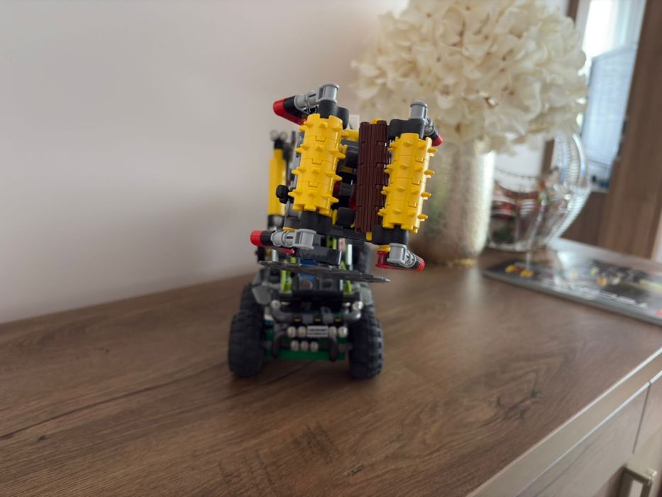 LEGO technic 42080