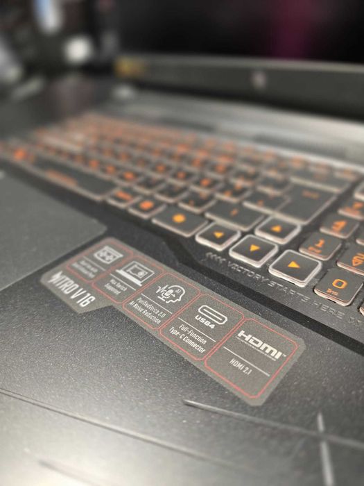 ACER NITRO V16 RYZEN 5 8645HS 16/512GB SSD RTX 4050