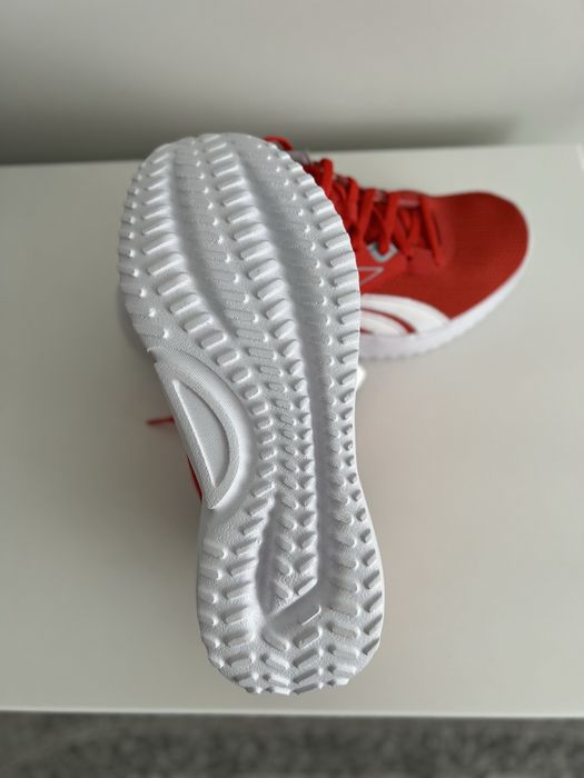 Оригінальні кросівки Reebok