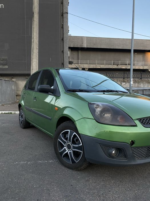 Продам ford fiesta 1,4 2007рік