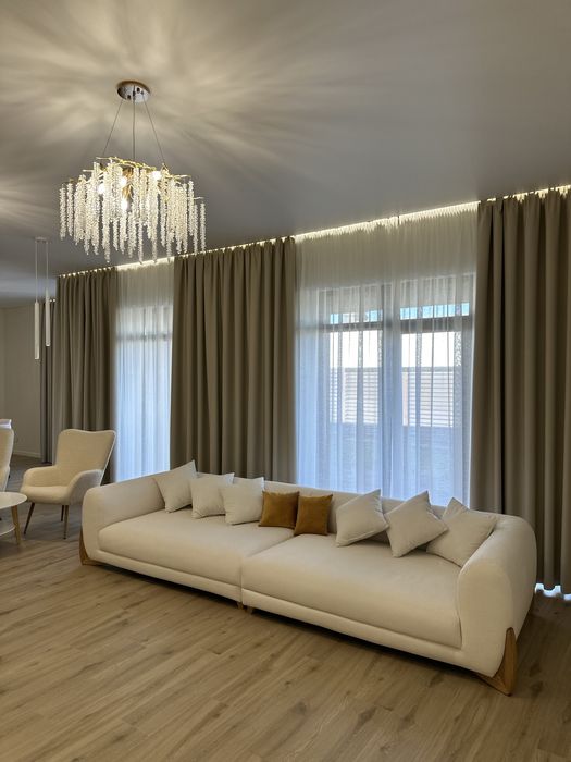 НОВИЙ одноповерховий будинок з дизайнерським ремонтом у закритому КМ !