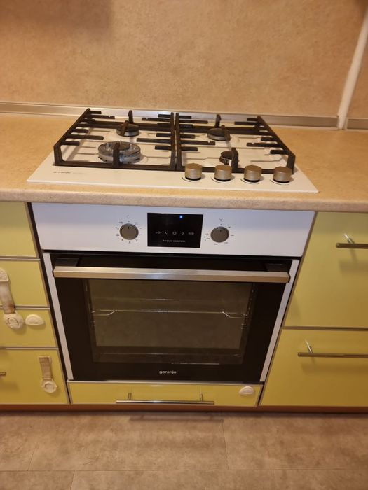 Продам видову велику 1 ком. Квартиру в центрі Хортицького району