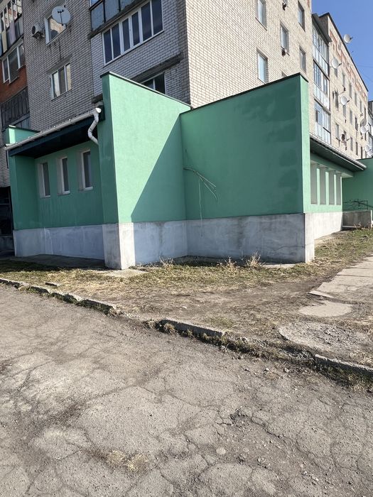 Продається комерційного приміщення| 280 кв.м .| місто Тальне