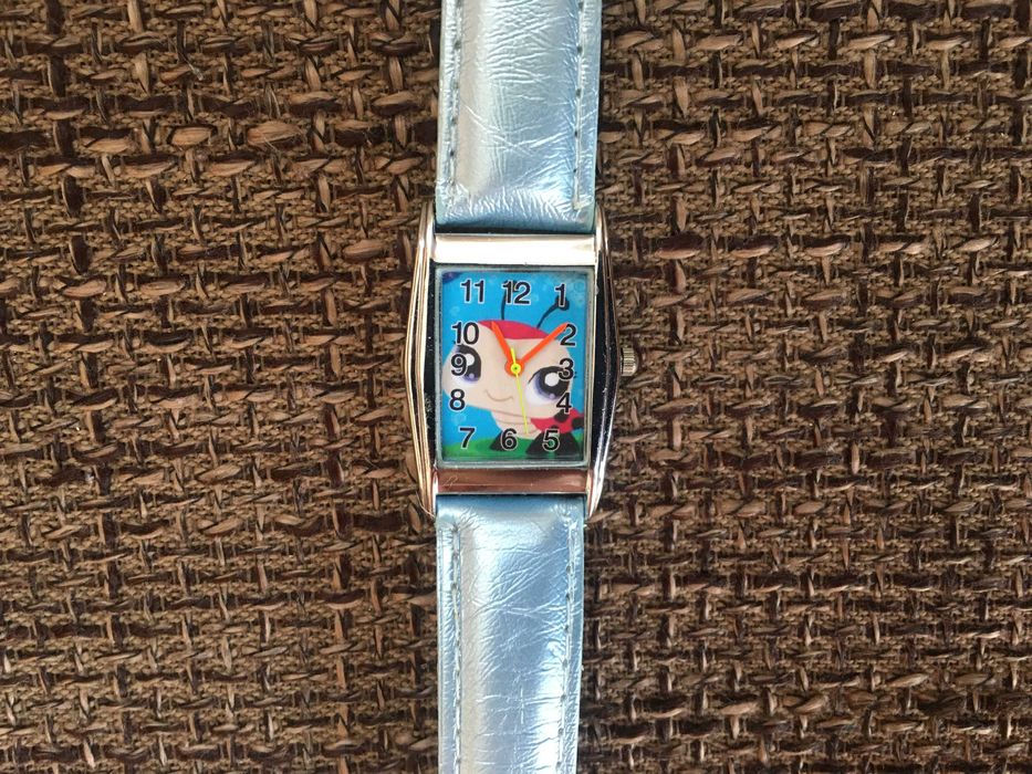 Unikatowy błękitny zegarek Littlest Pet Shop - Biedronka LPS