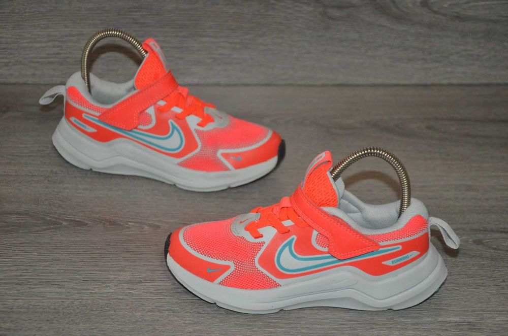 Продам кросівки Фірма NIKE.