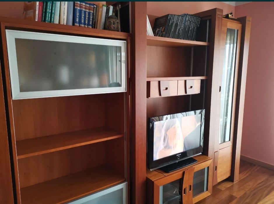 Móvel de Sala Estar em Cerejeira