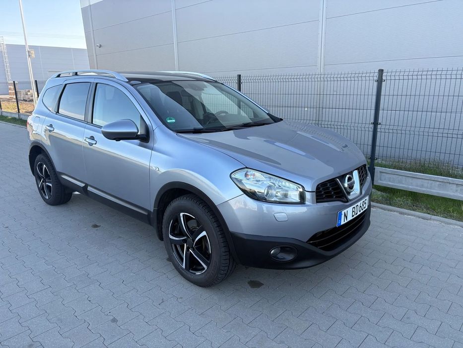 Nissan Qashqai+2 Drugi właściciel. Panorama, Kamery 360, Bi-Xenon, Fotele Skórzane.