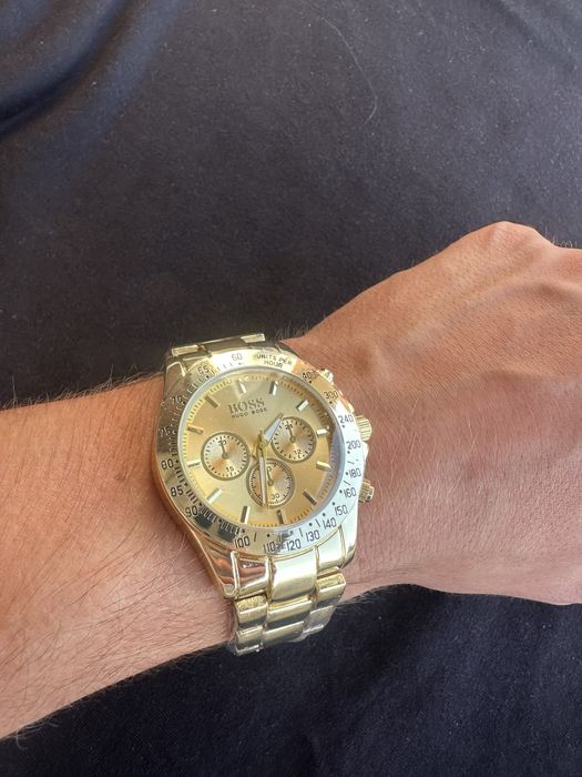 Zloty zegarek Hugo Boss