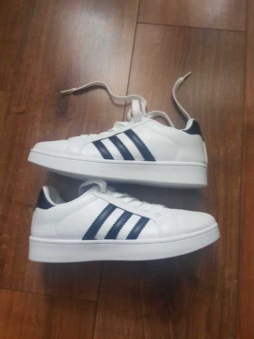 Biyy białe adidas rozmiar 37