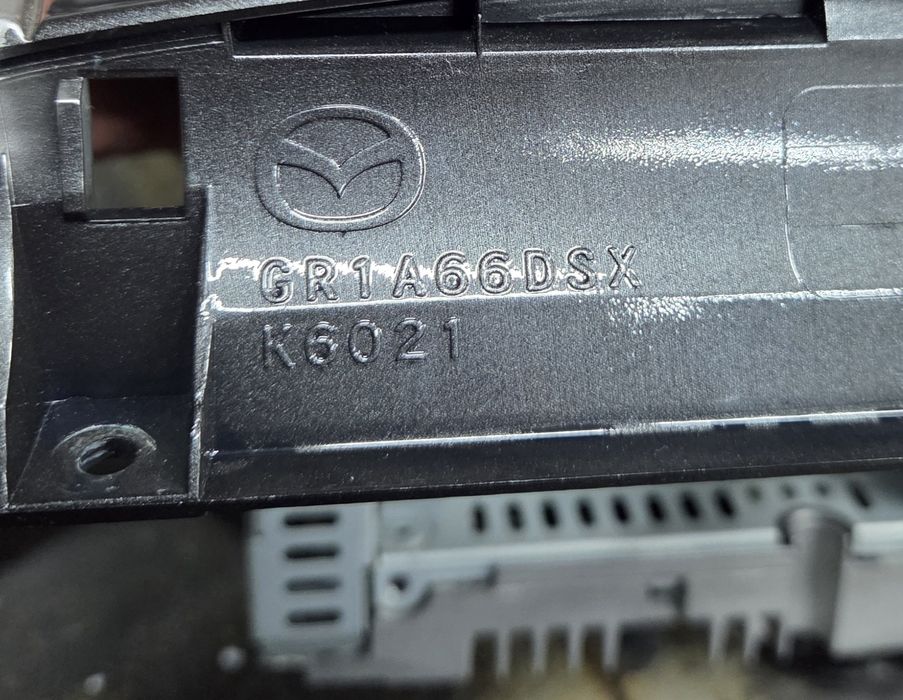 Комплект блок клімату магнітола рамка Mazda 6 GG  рестайл Мазда