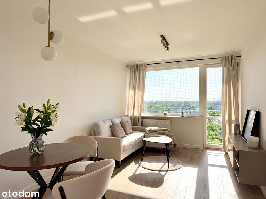 3 Pokoje, pełny rozkład | Oddzielna kuchnia | Balkon | Bez prowizji !
