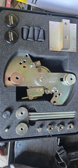 Ferramenta embraiagem