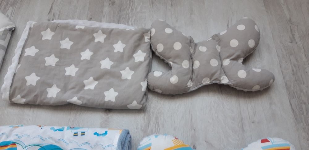 Kocyk poduszka motylek Minky