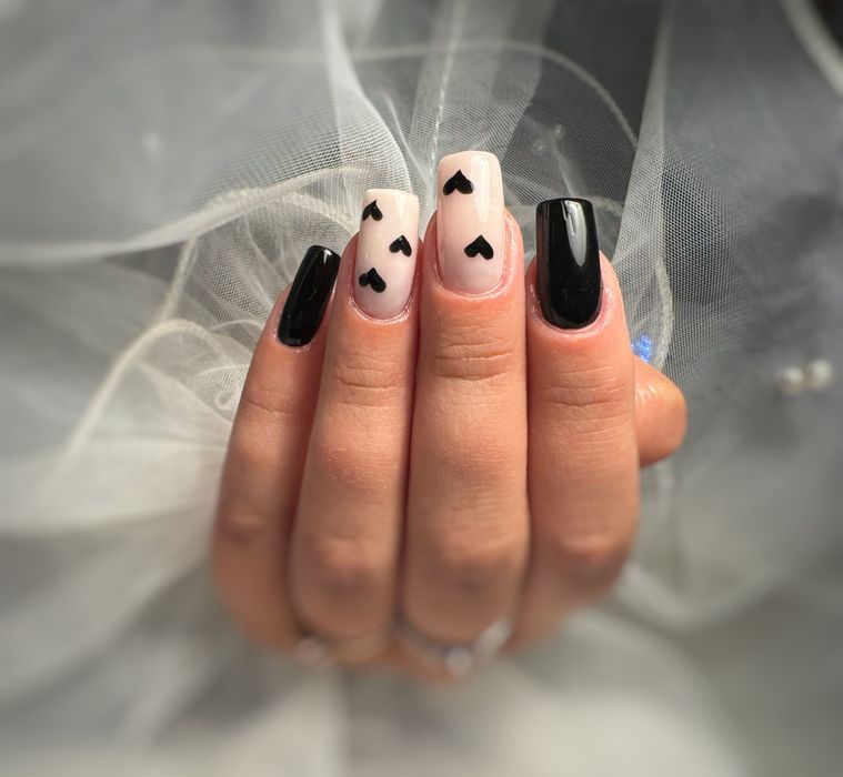 Manicure hybrydowy , żelowy , usługa z dojazdem