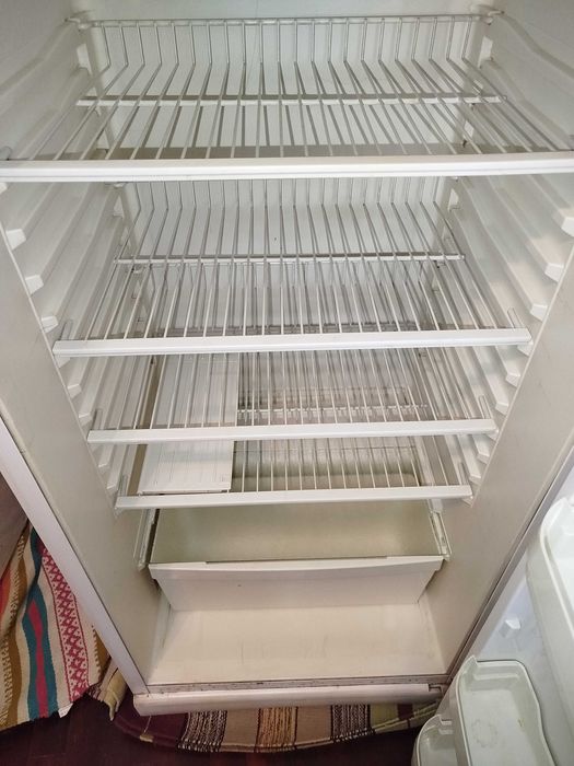 Frigorífico Whirlpool – bom estado, 80€ (negociável)