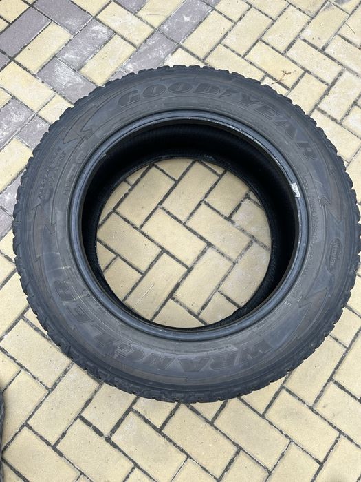 285/55r20 покришки резина комплект