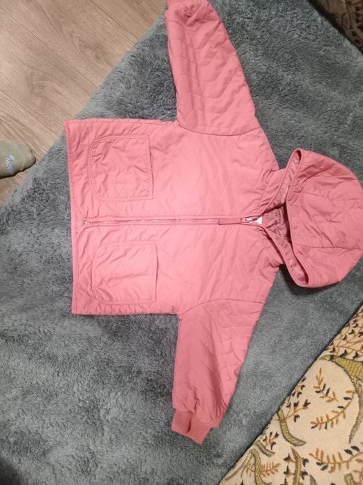 Курточка для дівчинки
