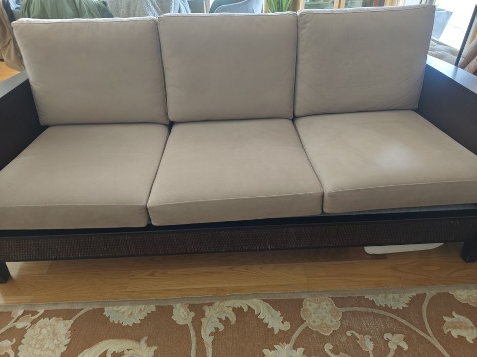 Sofá de designer em muito bom estado.