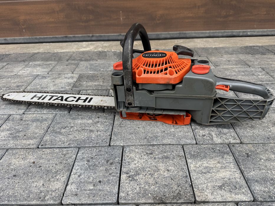Бензопила Hitachi CS 33EB оригінал б/у