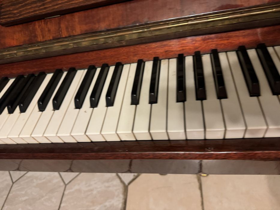 Radzieckie pianino Smoleńsk