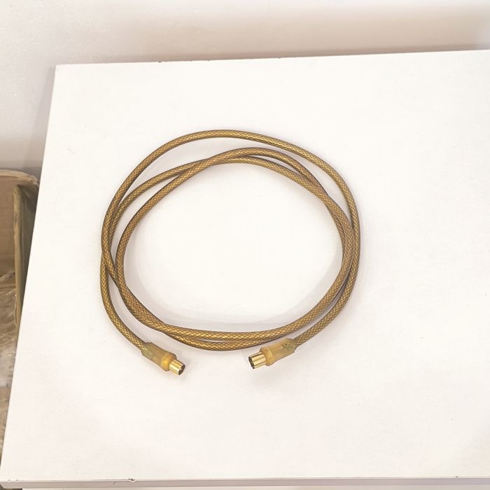 Kabel antenowy koncentryczny Thomson 82 cm gruby złoty oplot retro
