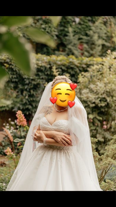 Неймовірна весільна сукня,ручна робота,індивідуальне пошиття