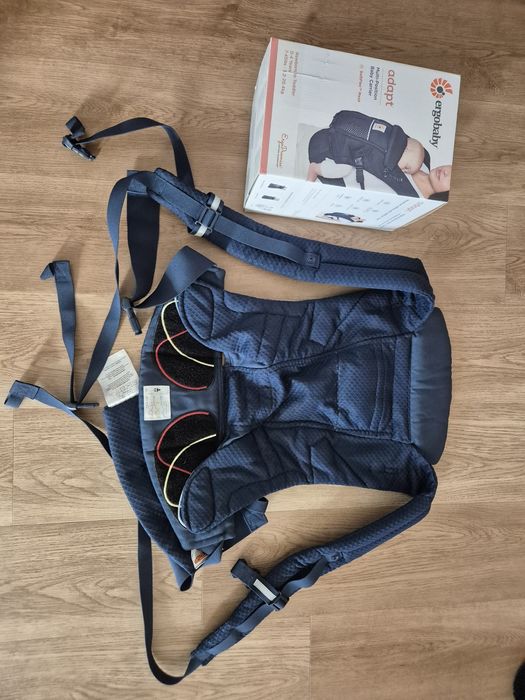 Ergobaby adapt midnight blue