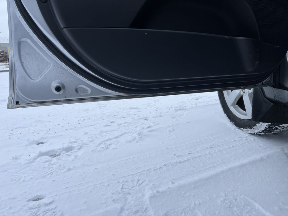 Продам Outlander XL