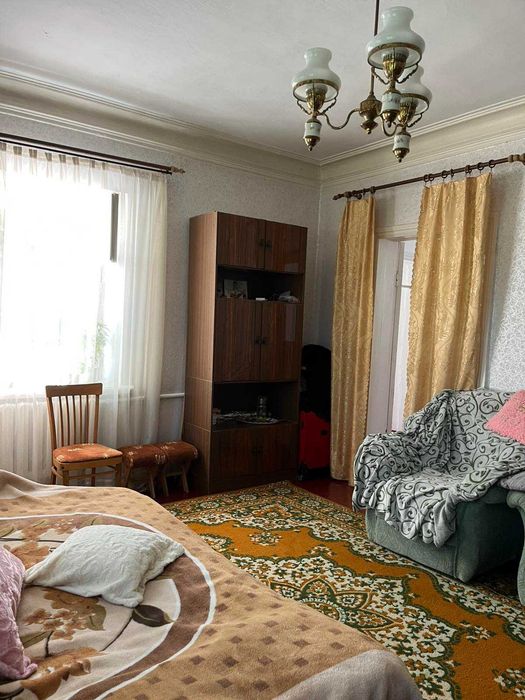 Крепкий дом на Большевике