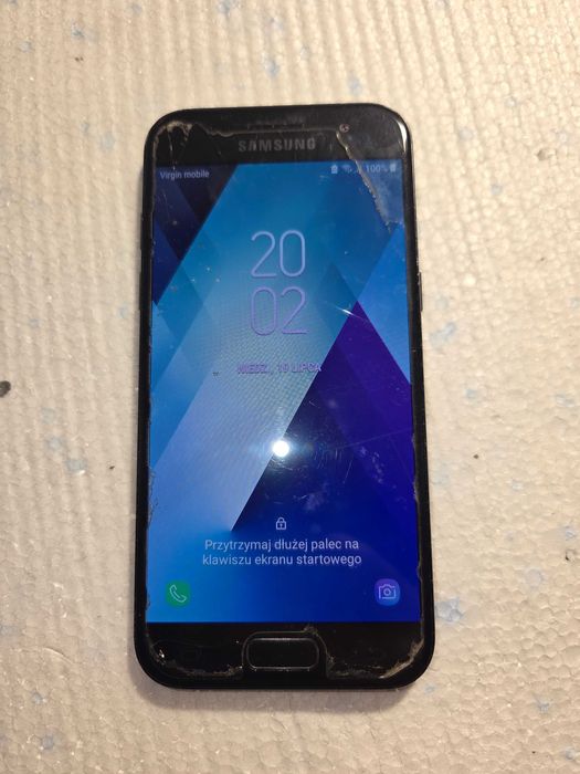 Telefon Samsung Galaxy A3