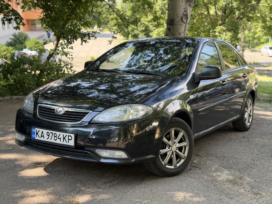 Продам Daewoo genra