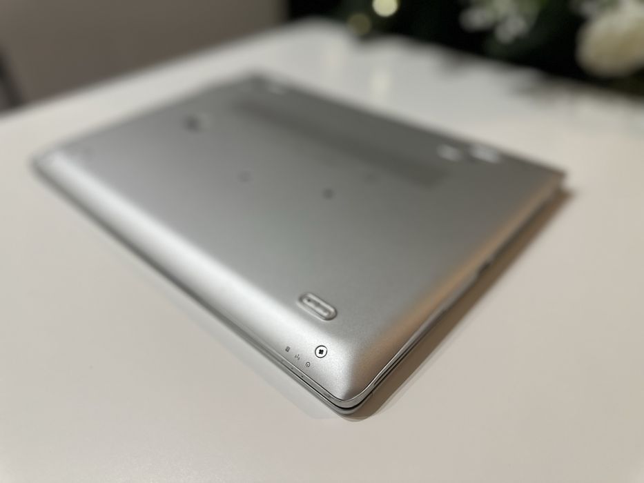 laptop HP EliteBook 830 G5 i7-8650U  32GB RAM  1TB