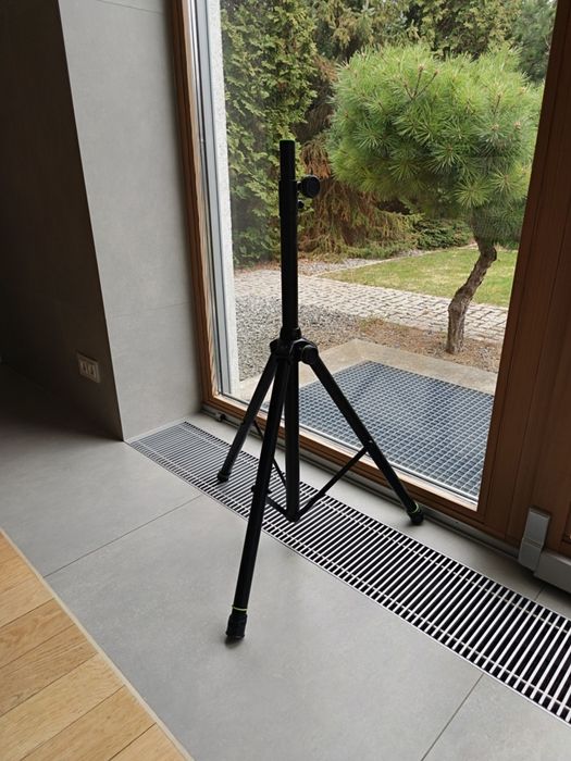 Statyw Kolumnowy Gravity SP 5111 B