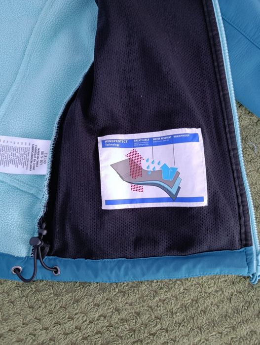 Куртка/вітровка Унісекс  8-9  років