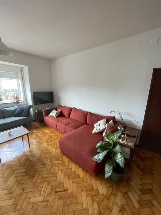 Sofá vermelho 4 lugares no Porto centro